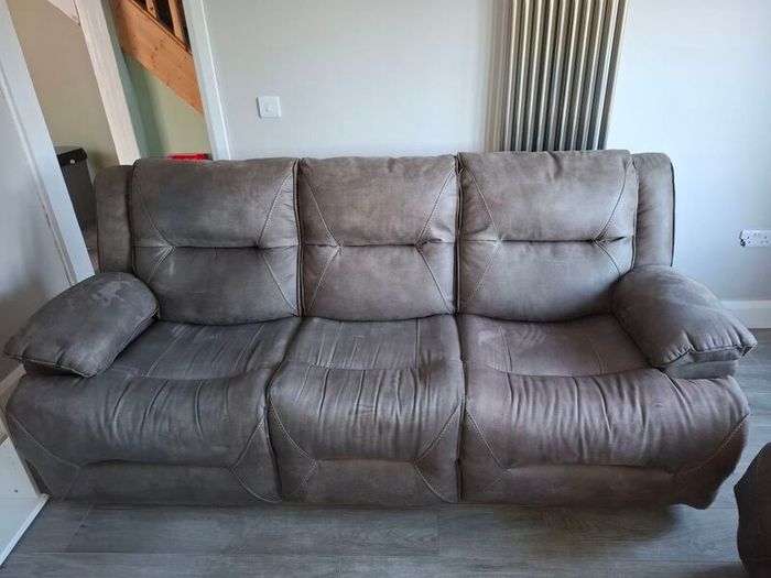 3+2 seater sofas