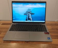 Dell Latitude 5520 Laptop | i7 (11th gen) | 16 GB | 512GB | Win11 | 15.6" | FHD
