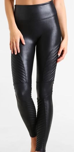 New SPANX Leggens