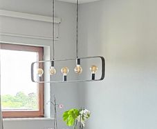 Pendant lamp with bulbs