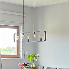 Pendant lamp with bulbs