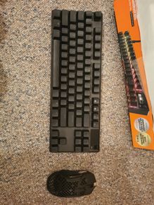 Steelseries Apex pro TKL 2023 wired & Aerox 5 wireless