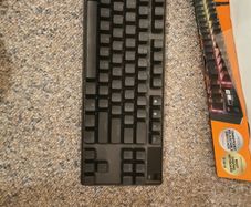 Steelseries Apex pro TKL 2023 wired & Aerox 5 wireless