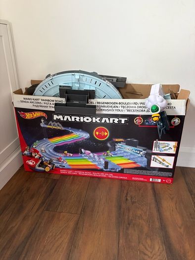 Mario Rainbow Road Race Track