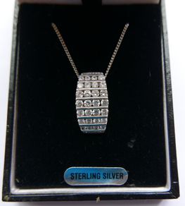 Vintage Sterling Silver 925 Necklace With Crystal Rectangle Pendant 5,8g length 18"