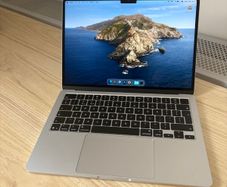 Macbook Air 13 M5 24GB 1TB 3y Apple Care Warranty