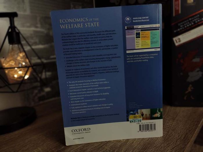 The Economics of the Welfare State ! RRP 43 Euro ! 2004 ! by Oxford University Press !