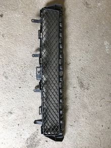 2014 jaguar xf front bumper bottom grille