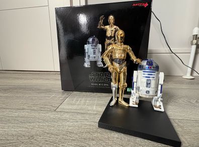 Artfx: r2d2 and c3po