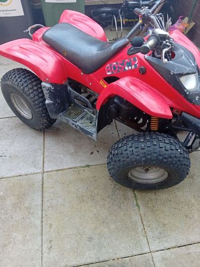 quad (no runner)