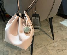 hand bag
