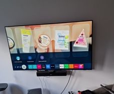Samsung 65 inch smart tv
