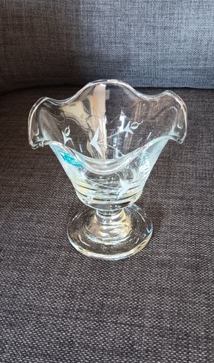 2 Eamon Glass Candle Bowls