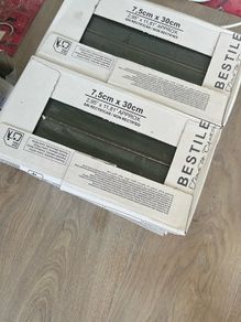 4 boxes of tile