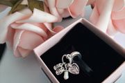 New genuine pandora dandle charm/pendant