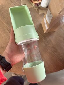 Pet water bottle