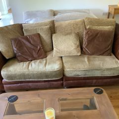 Sitting room sofa suite for sale