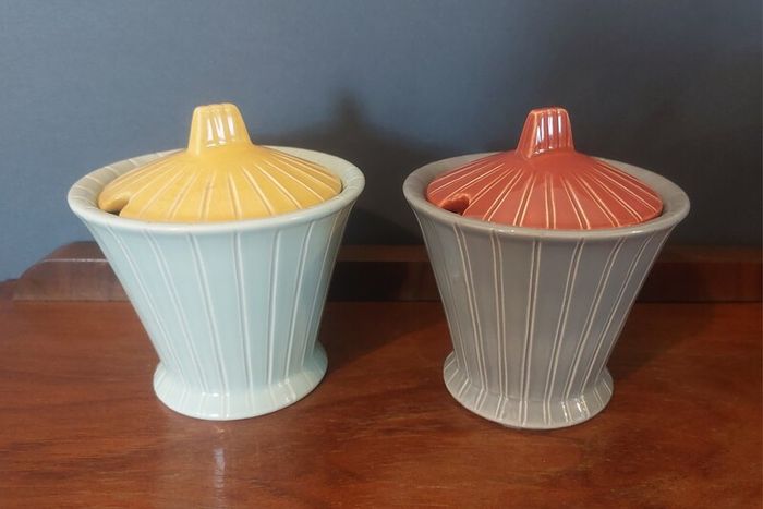Fabulous Pair of Vintage Art Deco Style Mid Century SylvaC Lidded Preserves Pots Shape Number 2172, in Fabulous 50s Colourways, Priced at E30 Each, or E55 for the Pair