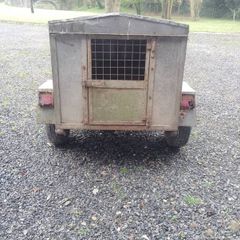 dog trailer