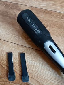 Hair straightener
