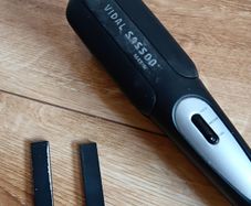 Hair straightener