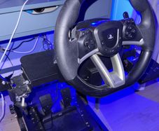 HORI Racing Wheel Apex (with pedals)