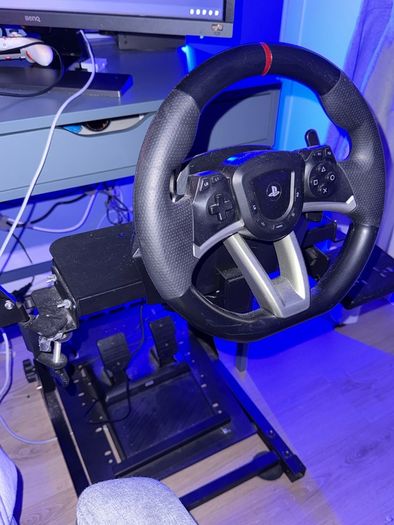 HORI Racing Wheel Apex (with pedals)