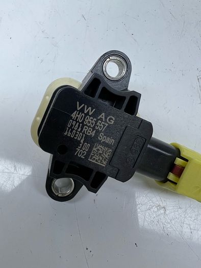 VW Audi Skoda Crash Airbag Pressure Sensor Crash Impact Sensor 4H0955557 A2l6b2s