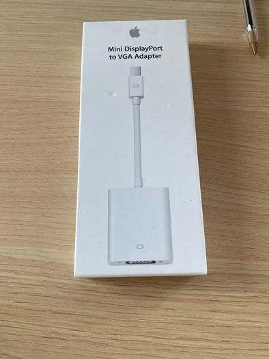 mini displayport to VGA adapter