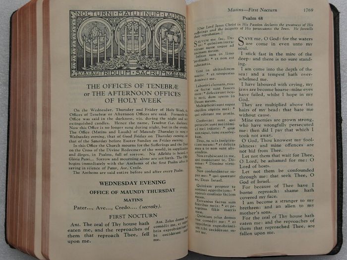Vintage 1950s Irish Prayer Book - The Ideal Daily Missal - Bassi & Co, Dublin