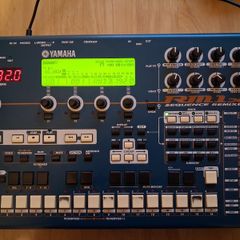 Yamaha RM1X sequencer