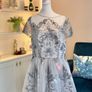 Ladies dress Image 6