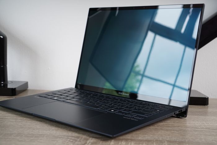 Asus Zenbook S13 3K OLED | Ultra 7 155U | 16GB | 1tb