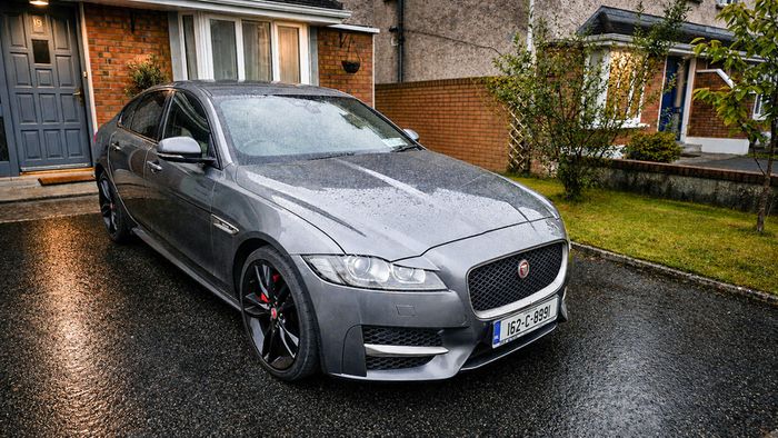 2016 Jaguar Xf | New Timing Chains & Service! | Excellent Condition | Full Leather | R-sport Prestige Luxury Trim