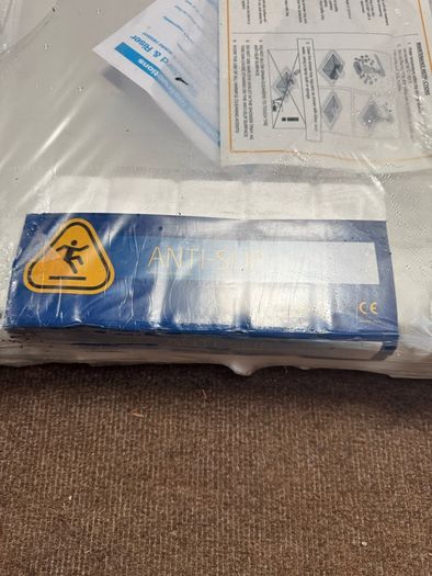 Clearance Shower Trays JT Ultracast 1000 x 900mm 4Upstand AntiSlip Tray McAlpine Waste