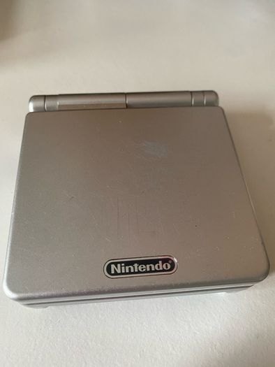 Game Boy Advance SP
