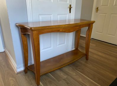 Side/Display Table