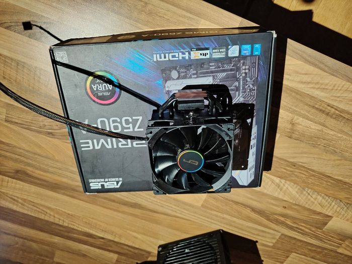 pc monitior and motherboard