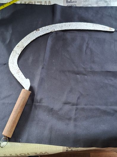 Antique Farm Hand-Forged Sickle or Reaping Hook PRICE IS FOR 1 ONLY Postage available or Collection,