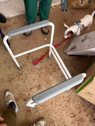Adjustable toilet safety frame / surround rail in good used condition.