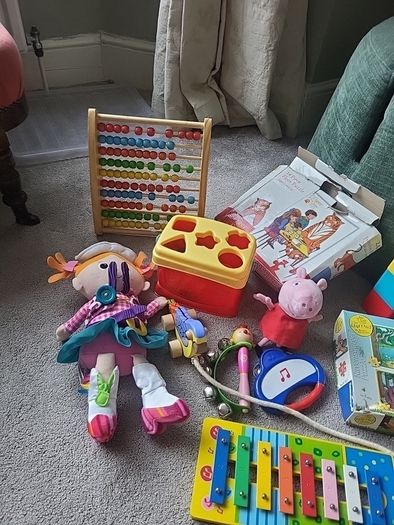 Selection of childrens toys and jigsaws