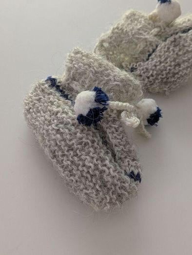 Wool baby boots 3 months