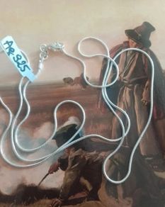 Brand new, unused sterling silver chain with tag over 50 cm