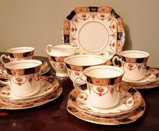 Vintage Colclough China Imari Style Tea Set. Bone China.Made in Longton, England.