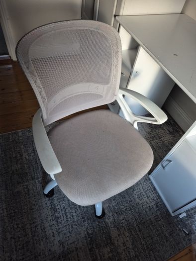 Office Chair with handle , mesh back support