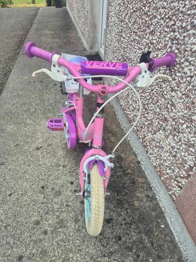 Suzy 12 Inch Girls Bike