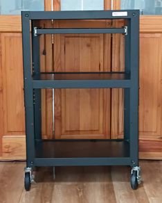 Mobile desk/workstation