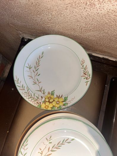 Burgess bros plates and jug