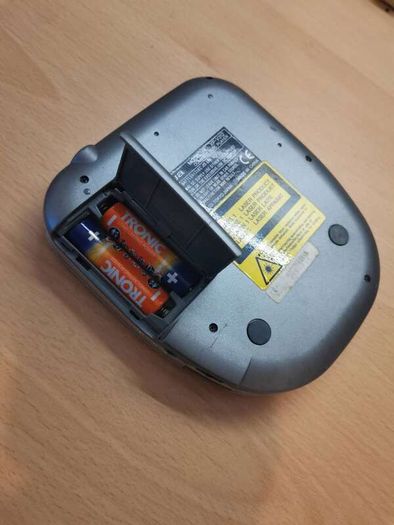AIWA XP-V312 Portable CD Player