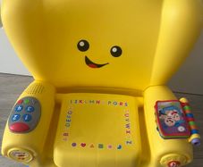 Fisher-Price Laugh & Learn Smart Stages Chair